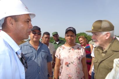 Valdés Menéndez evaluó en Holguín avances del Trasvase Este-Oeste