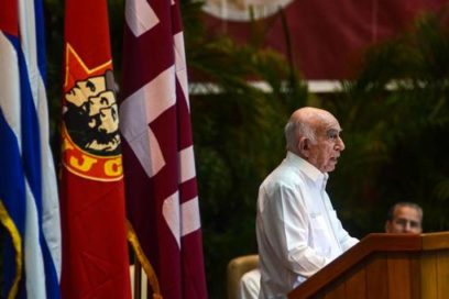 Confiamos en que serán siempre dignos de tan gloriosa y ejemplar historia