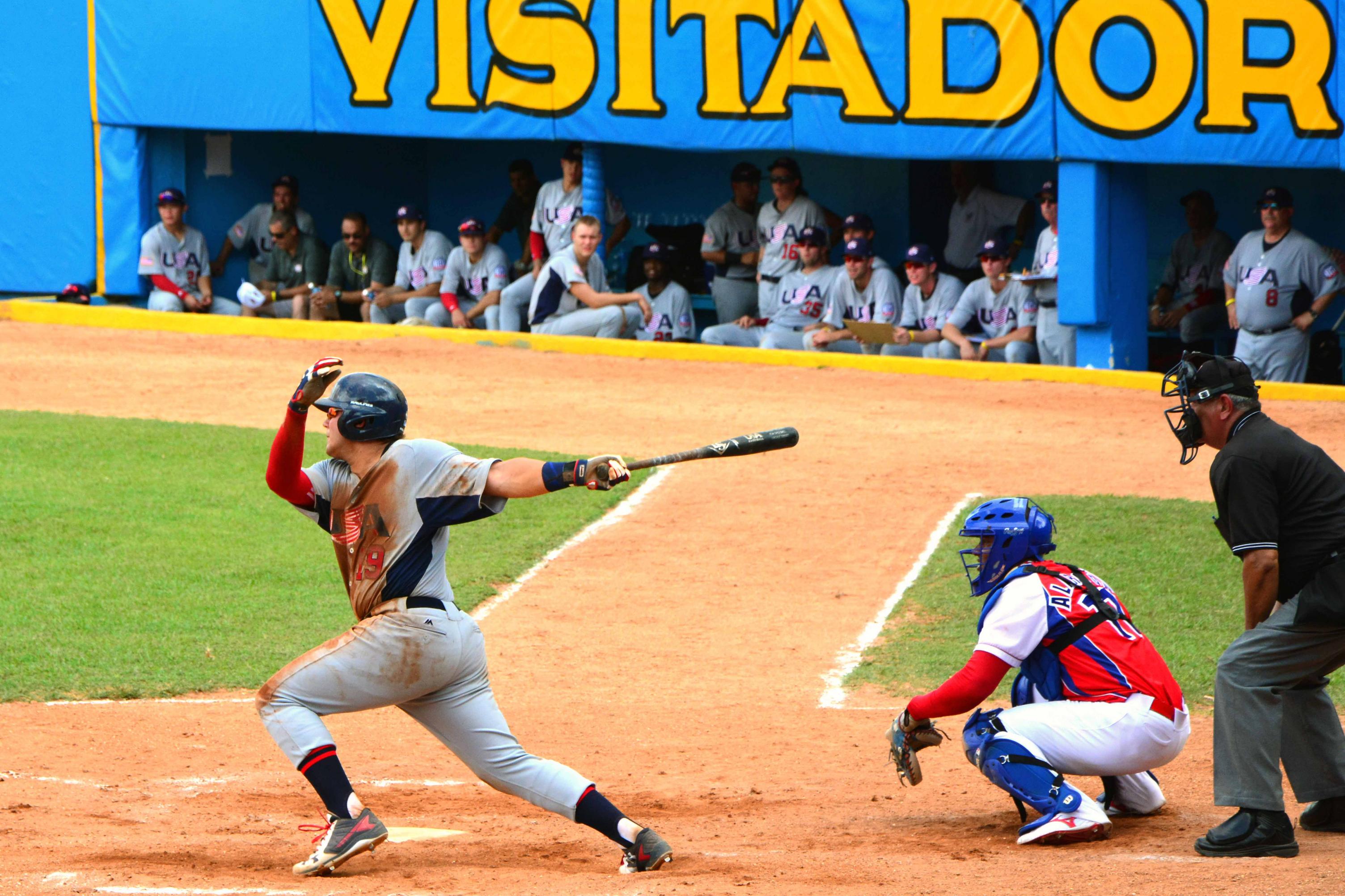 Momentos del primer juego del tope bilateral de béisbol entre Cuba y EE.UU. en el 2016. FOTO: Osvaldo Gutiérrez Gómez