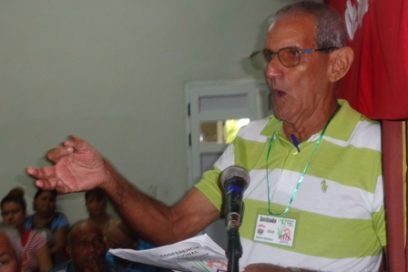 Azucareros espirituanos afilan las mochas