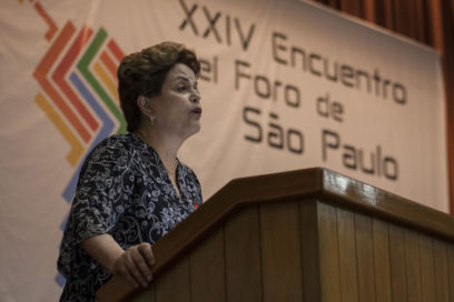 Dilma Rousseff: Resistir para construir el futuro