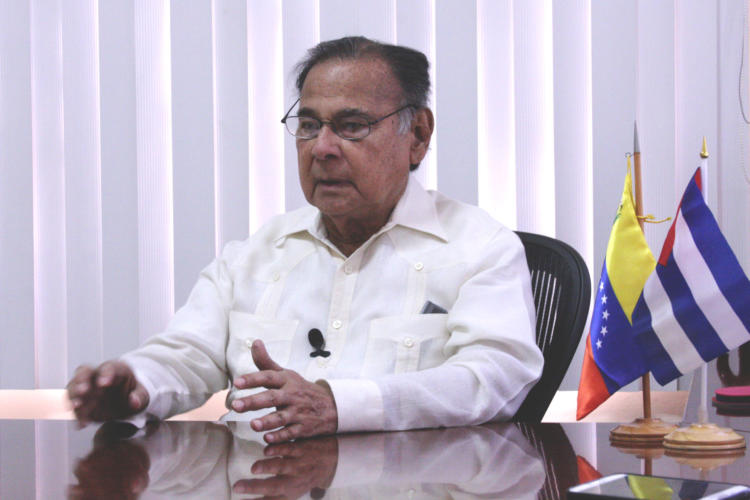 Embajador venezolano Alí Rodríguez.