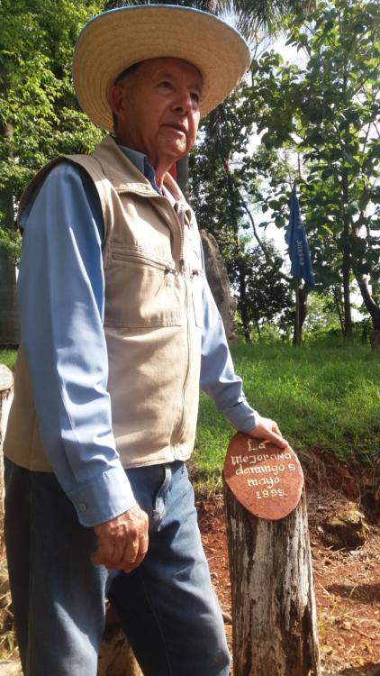 Una parte del bosque recuerda la histórica reunión de La Mejorana. Foto: De la autora