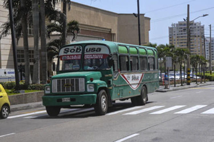 Una de la calles principales de Barranquilla. Foto: José Raúl Rodríguez Robleda.