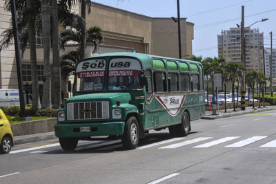 Una de la calles principales de Barranquilla. Foto: José Raúl Rodríguez Robleda.