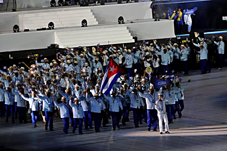 Delegación cubana en la inauguración de los XXIII Juegos Centroamericanos y del Caribe en Barranquilla. Foto: José Raúl Rodríguez Robleda.
