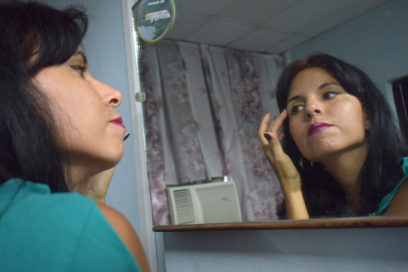 Mujeres: Crónicas frente al espejo