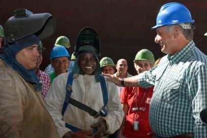 Visita Díaz-Canel empresa matancera (+ Fotos)