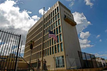 EE.UU. reduce a un año permanencia de sus diplomáticos en Cuba