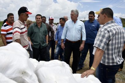 Visita Díaz-Canel zonas de interés económico y social de Holguín