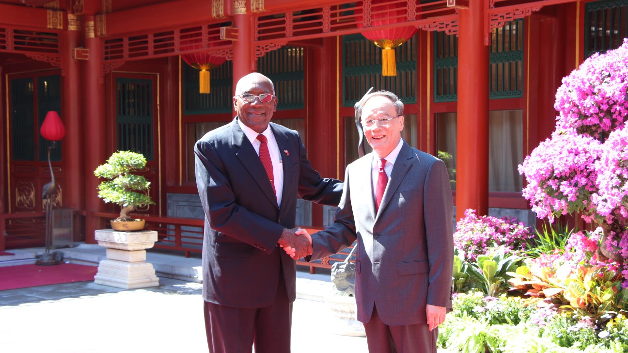 Salvador Valdés en China