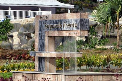 Visitó Raúl el recién inaugurado Hotel Segundo Frente