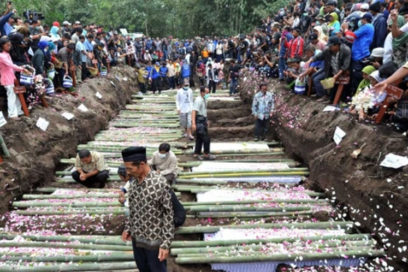 Indonesia: Aumentan muertos por terremoto y tsunami