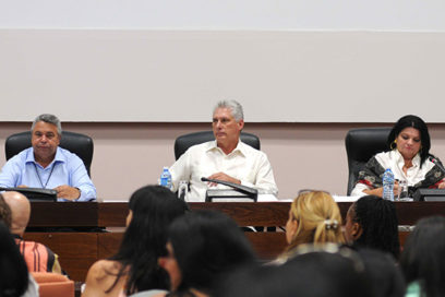Sesiona jornada final de conferencia del sindicato de trabajadores de la cultura (+Fotos)