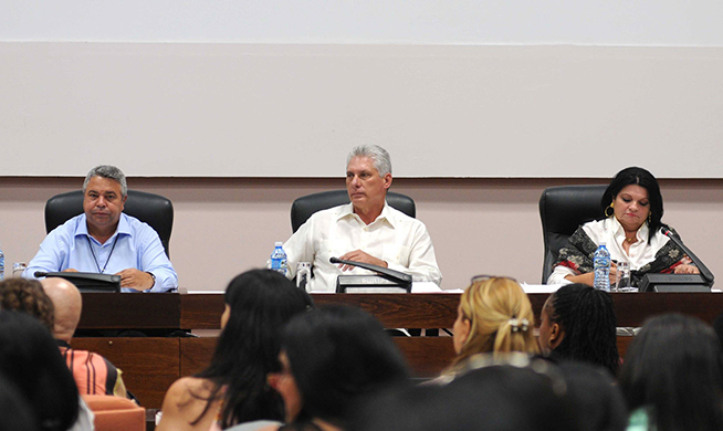 1013-Díaz-Canel en Conferencia del Sindicato de trabajadores de la cultura-3
