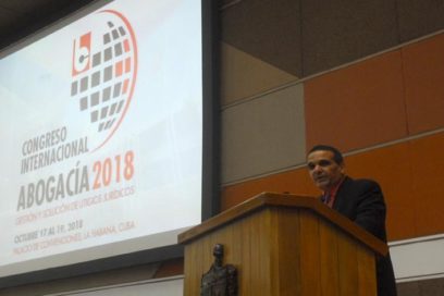 La futura Constitución: un arma de la Revolución (+ Fotos)