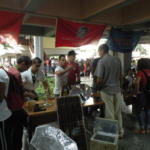 Avispero contra el Bloqueo