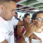 Avispero contra el Bloqueo