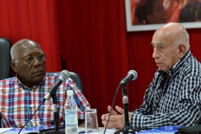 Convocan Machado Ventura y Valdés Mesa al desarrollo ganadero nacional (+Fotos)
