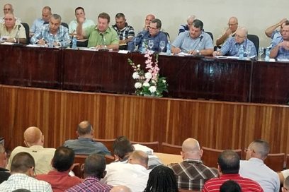 Hay problemas y buenos ejemplos en la producción cañera