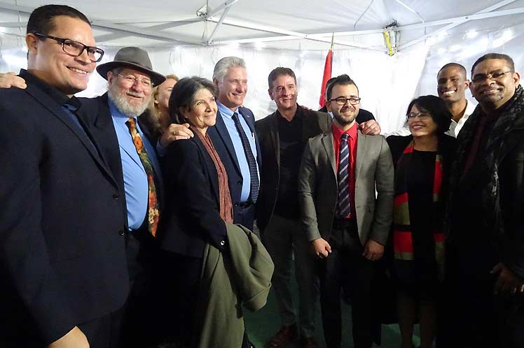 D-C solidaridad británica con Cuba