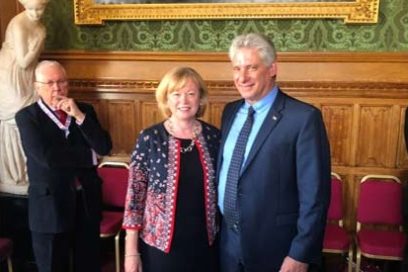 Díaz-Canel se reúne en Londres con la baronesa Ángela Smith (+ Fotos)