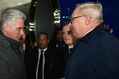 Presidente cubano llega a Rusia en visita oficial (+ Fotos y Video)