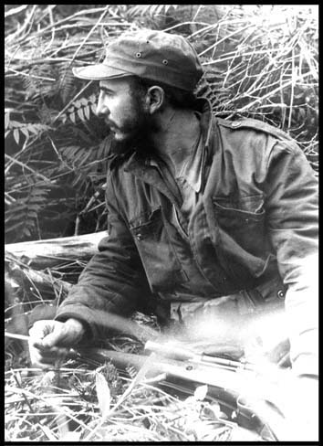 El Comandante en Jefe Fidel Castro Ruz durante la batalla de El Jigüe.