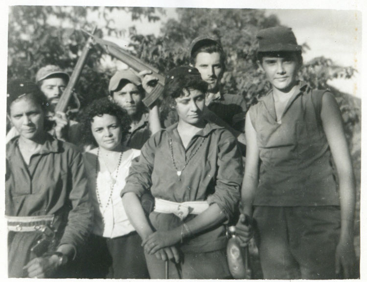 Pelotón Femenino Mariana Grajales, que combatieron en el Cuarto Frente Simón Bolívar
