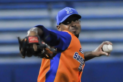 Out 27: Si los Gallos cantan…