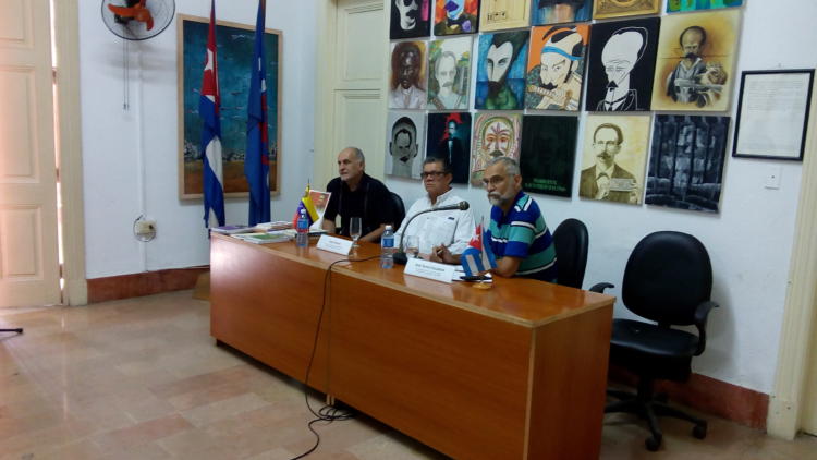 Ricardo Ronquillo, Earle Herrera, Ariel Terrero. Foto de la autora