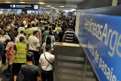 Avanza paro de aeronáuticos argentinos