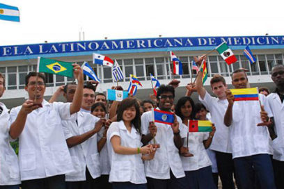 Celebran en La Habana los veinte años de la Escuela Latinoamericana de Medicina