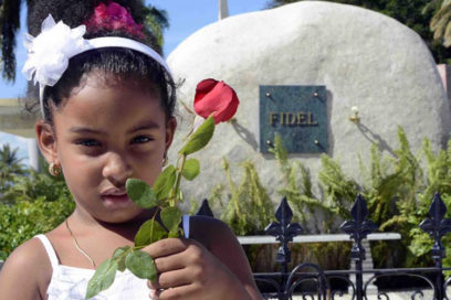 El pueblo cubano rinde homenaje a su eterno guía (+ Fotos)