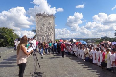 Junto al colega que los inspiró