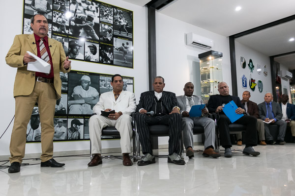 Selección de los refuerzos del play off 58 Serie Nacional de Béisbol en el Salón del Deporte Cubano. Foto: Calixto N. Llanes