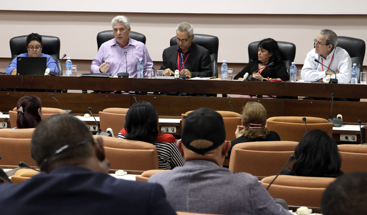 APP_Educación, Cultura_01