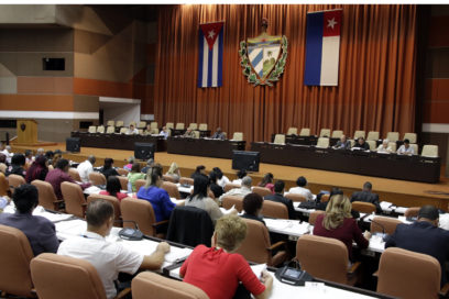 Diputados cubanos debaten Proyecto de Constitución (Cobertura Especial)