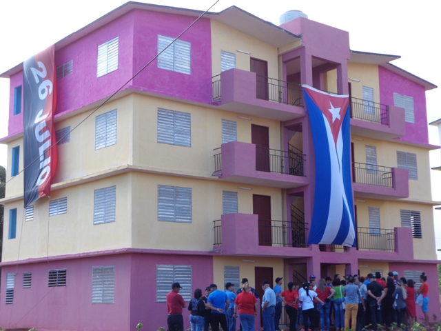 Acto Provincial por el Aniversario 60 del Triunfo de la Revolución, efectuado en el municipio minero de Moa