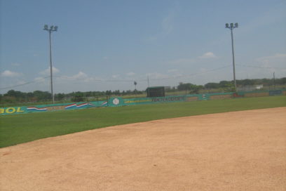 Escuela de Sóftbol en Ciego de Ávila: Los que luchan triunfan