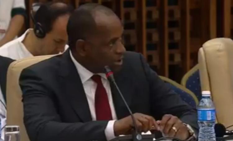 Roosevelt Skerrit, Primer Ministro de la Mancomunidad de Dominica.