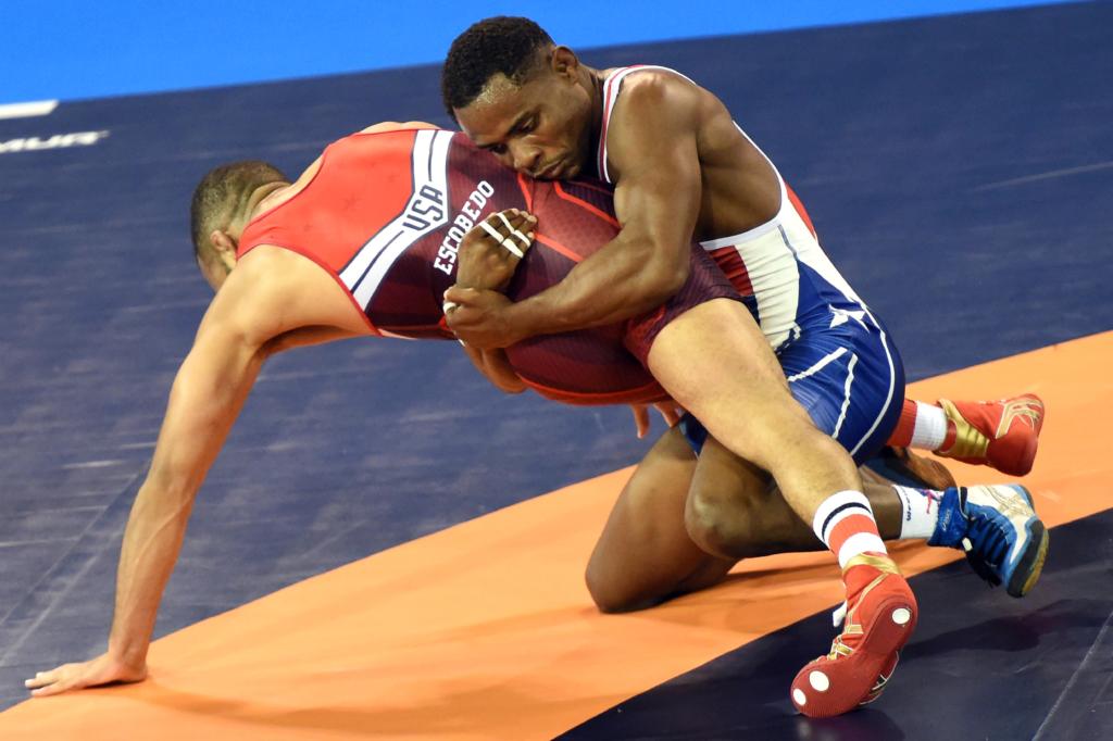 El luchador Yowlys Bonne fue el único campeón mundial de la lucha en el 2018. Foto: Ricardo López Hevia.