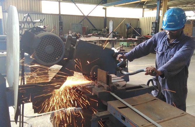 Para alcanzar el socialismo próspero y sustentable al que se aspira es preciso ganar en eficiencia productiva. Foto: Betty Beatón Ruiz