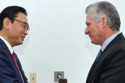 Recibió Díaz-Canel al Presidente de la Liga Parlamentaria de Amistad Japón-Cuba