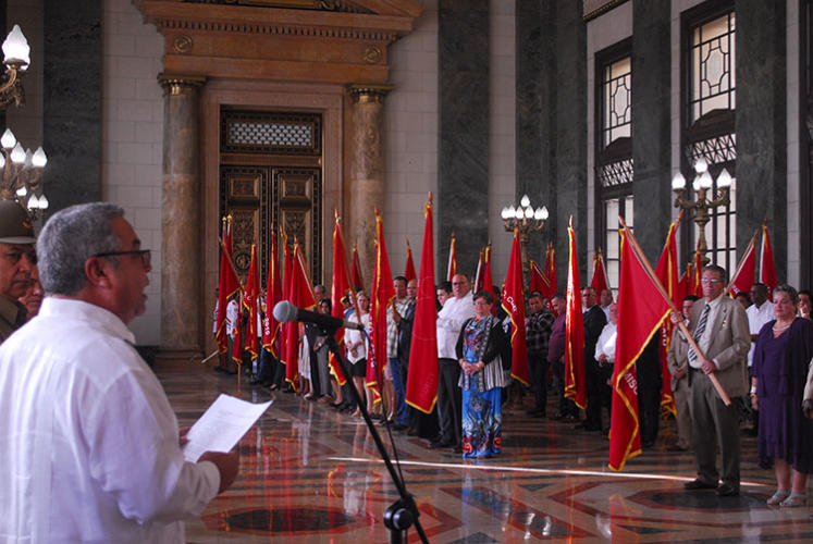 Ulises Guilarte De Nacimiento, secretario general de la CTC, pronucnió las palabras dentrales del acto de entrega de la Bandera 80 Aniversario de la CTC. Foto: Agustín Borrego Torres