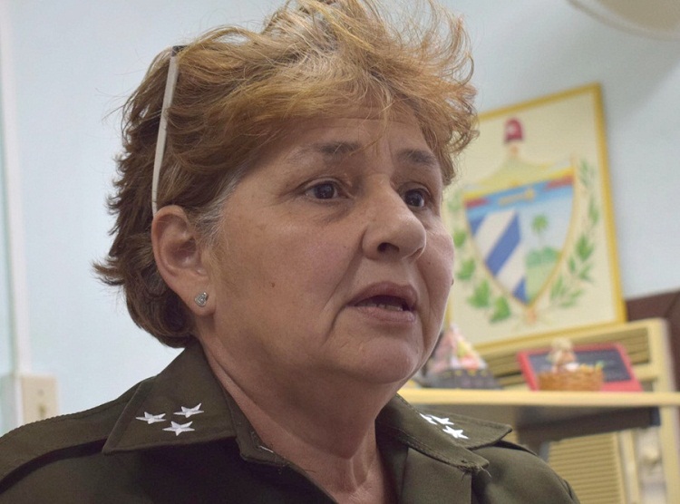 La coronel Magnolia Soto Bernal, jefa de Unidad de Trámites. Foto: Agustín Borrego