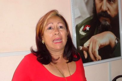De plácemes trabajadores aficionados al arte