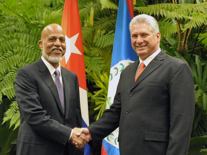 Díaz-Canel y primer ministro de Belice