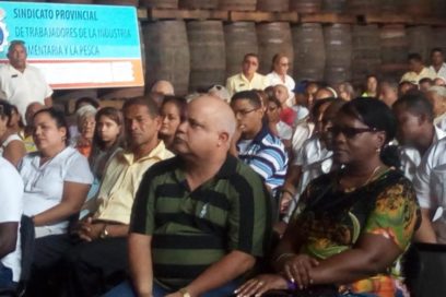 Inicia celebración por el Día del Trabajador de la Industria Alimentaria y la Pesca (+ Fotos)