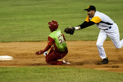 Out 27: Fredy hizo la primera cruz naranja